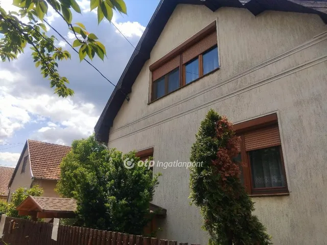 Eladó ház Hajdúböszörmény 240 nm