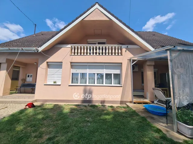 Eladó ház Sáránd 132 nm