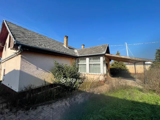 Eladó ház Téglás 70 nm
