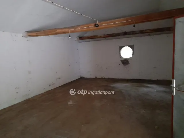 Eladó ház Téglás 70 nm