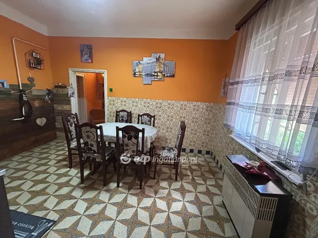 Eladó ház Bihartorda 96 nm