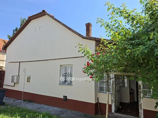 Eladó ház Hajdúböszörmény 80 nm