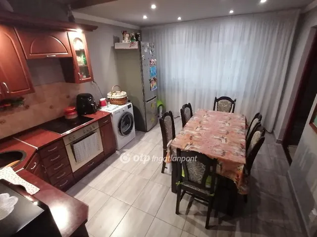 Eladó lakás Debrecen, Tócóskert 54 nm