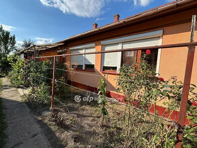 Eladó ház Püspökladány 64 nm