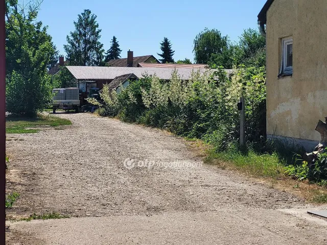 Eladó ház Hajdúnánás 72 nm