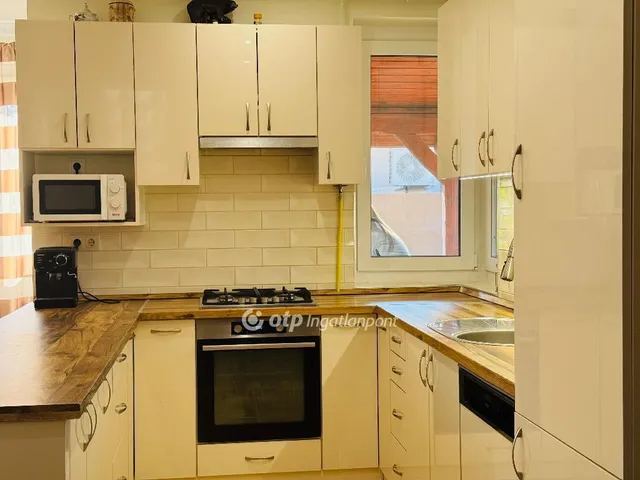 Eladó ház Mikepércs 125 nm