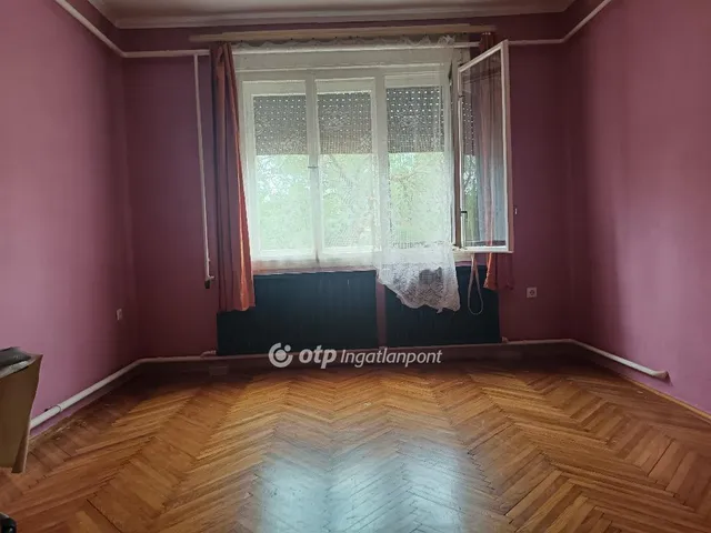 Eladó ház Kaba 100 nm