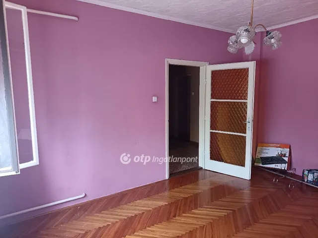 Eladó ház Kaba 100 nm