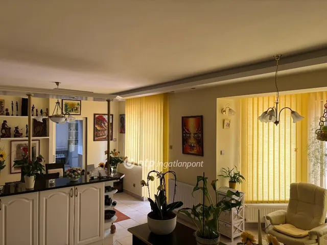 Eladó ház Bocskaikert 185 nm