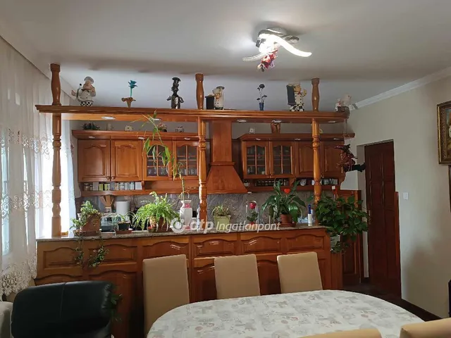 Eladó ház Hajdúnánás 80 nm