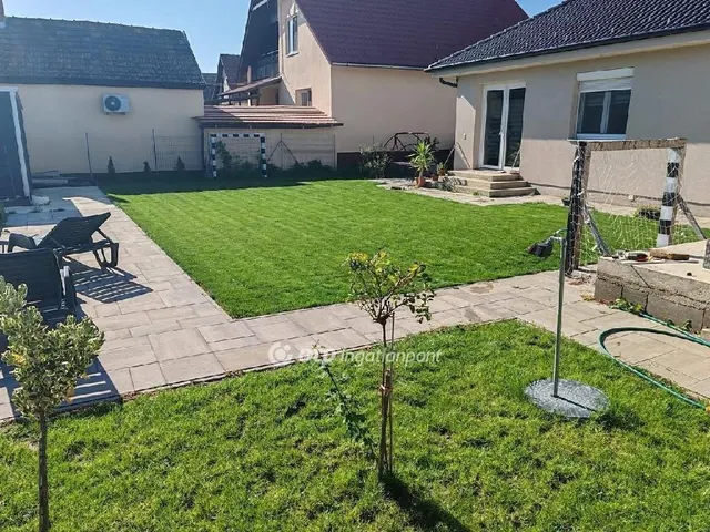 Eladó ház Hajdúnánás 180 nm