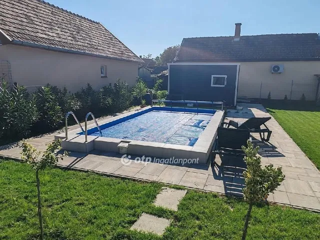 Eladó ház Hajdúnánás 180 nm