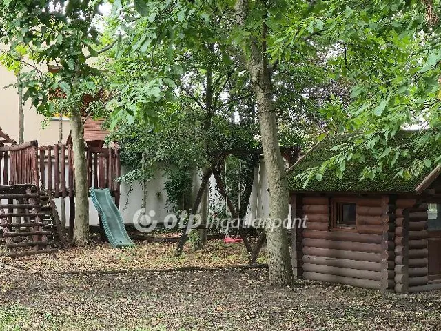 Eladó ház Debrecen 300 nm