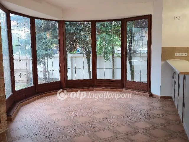 Eladó ház Debrecen 300 nm