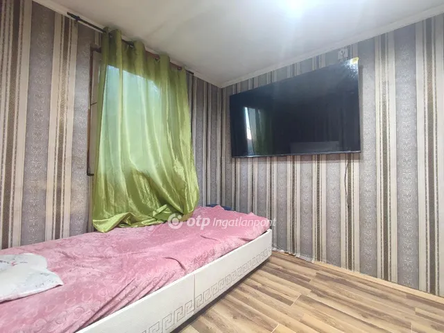 Eladó ház Bagamér 65 nm