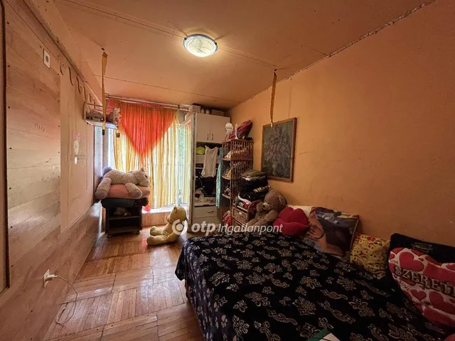 Eladó ház Zsáka 44 nm