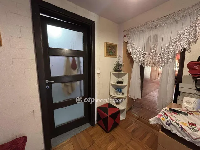 Eladó ház Zsáka 44 nm