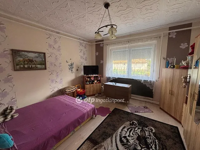 Eladó ház Szorgalmatos 113 nm