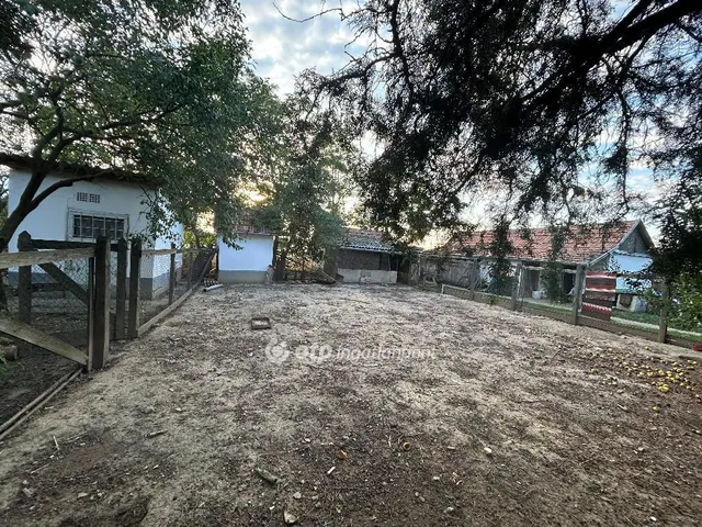 Eladó ház Zsáka 70 nm