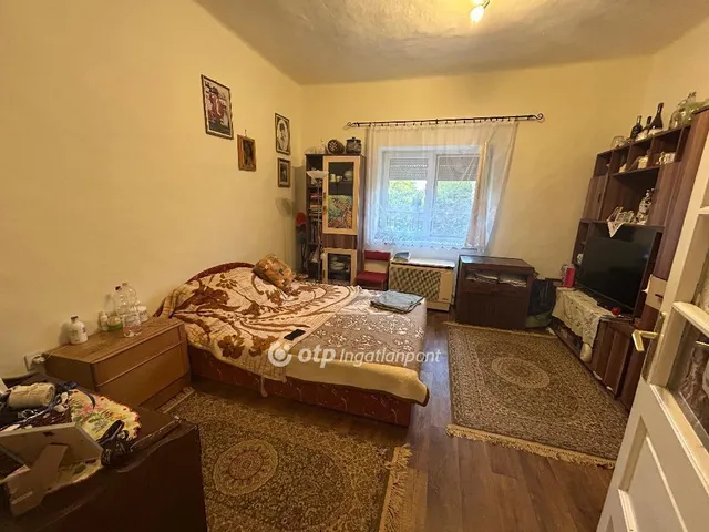 Eladó ház Zsáka 70 nm