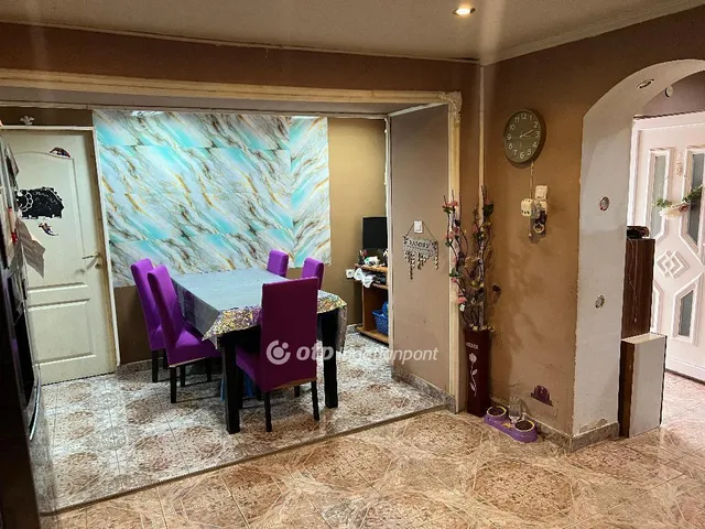 Eladó ház Zsáka 95 nm