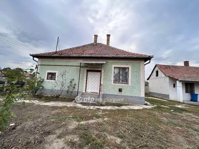 Eladó ház Konyár 71 nm