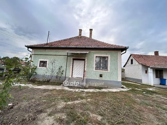 Eladó ház Konyár 71 nm