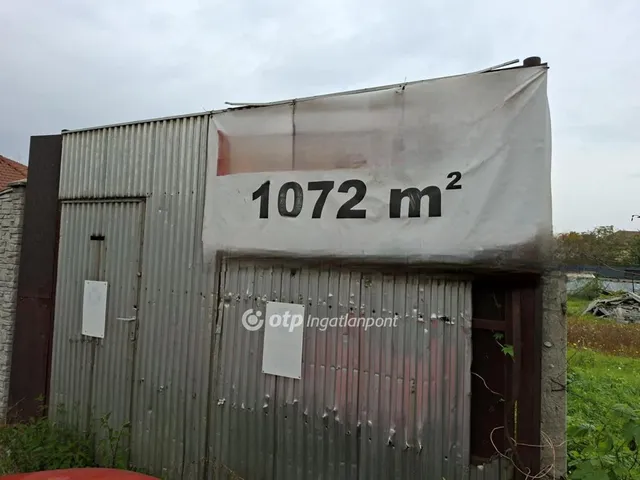 Eladó telek Debrecen, Homokkert 1072 nm