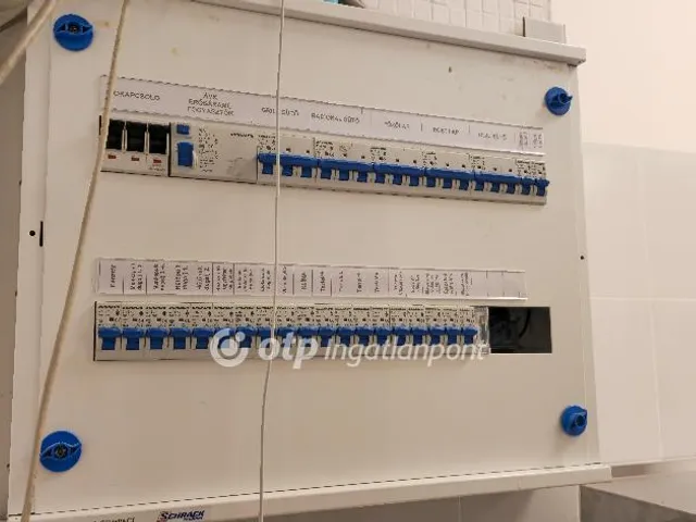 Eladó kereskedelmi és ipari ingatlan Hajdúböszörmény 80 nm