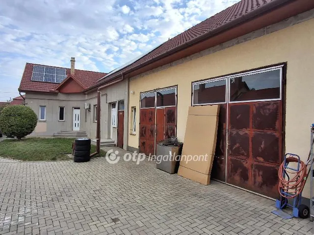 Eladó ház Hajdúböszörmény 120 nm