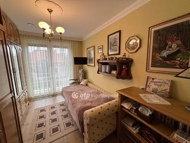 Eladó ház Hajdúböszörmény 284 nm