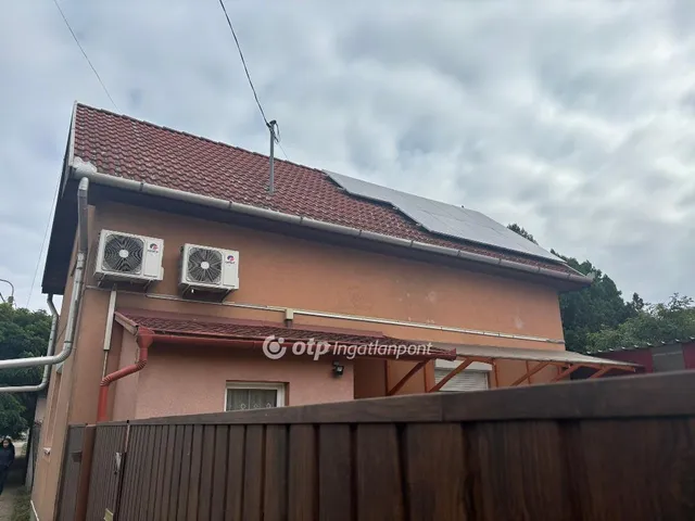 Eladó ház Hajdúböszörmény, Középkert 110 nm