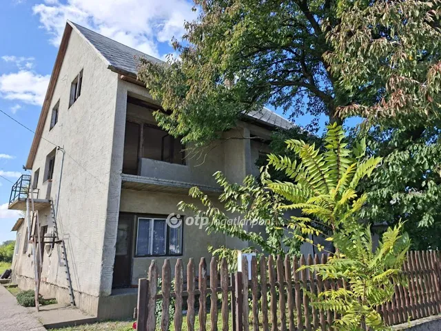 Eladó ház Tiszatelek 123 nm