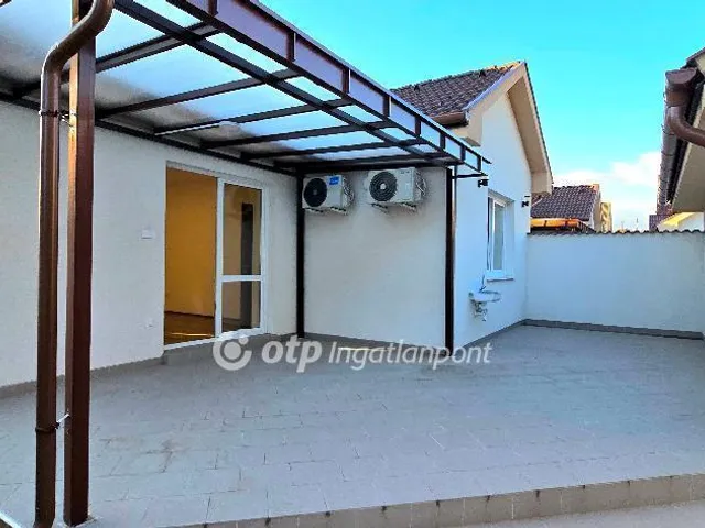 Eladó ház Debrecen, Pércsikert 153 nm