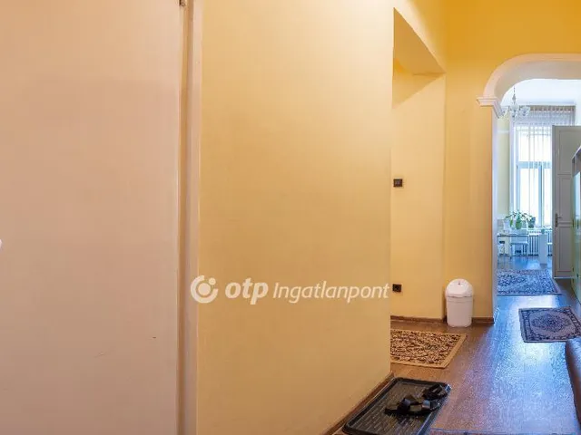 Eladó lakás Debrecen 86 nm