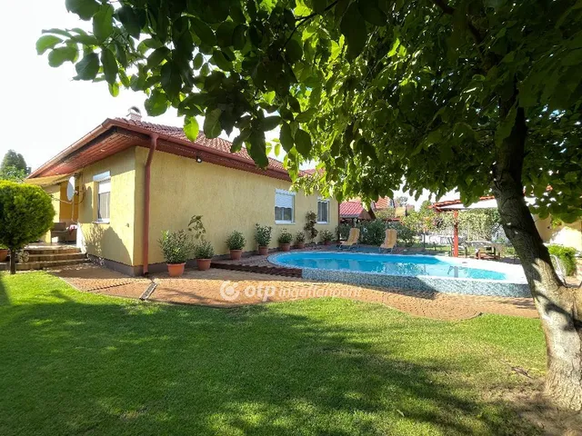 Eladó ház Balkány 132 nm