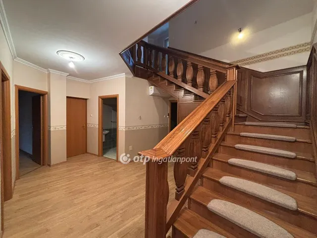 Eladó ház Hajdúböszörmény 248 nm