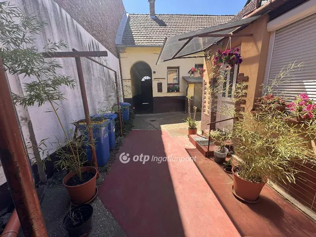 Eladó ház Debrecen 60 nm