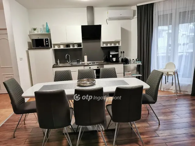 Eladó lakás Hajdúszoboszló 82 nm