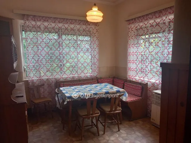 Eladó ház Mikepércs 70 nm