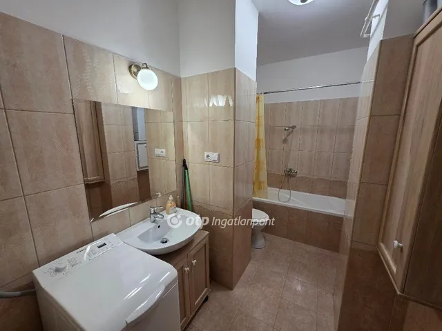 Eladó lakás Hajdúszoboszló 59 nm