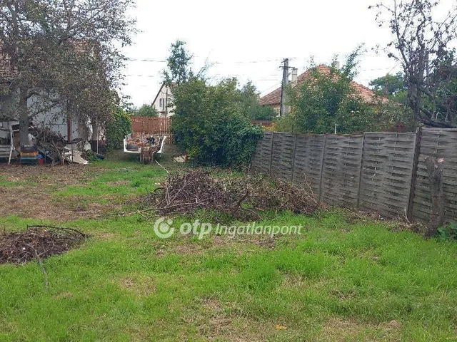 Eladó ház Mikepércs 67 nm