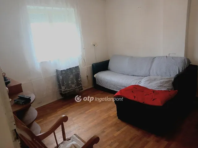 Eladó ház Mikepércs 67 nm