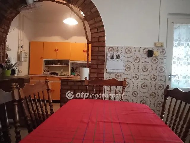 Eladó ház Berettyóújfalu 130 nm