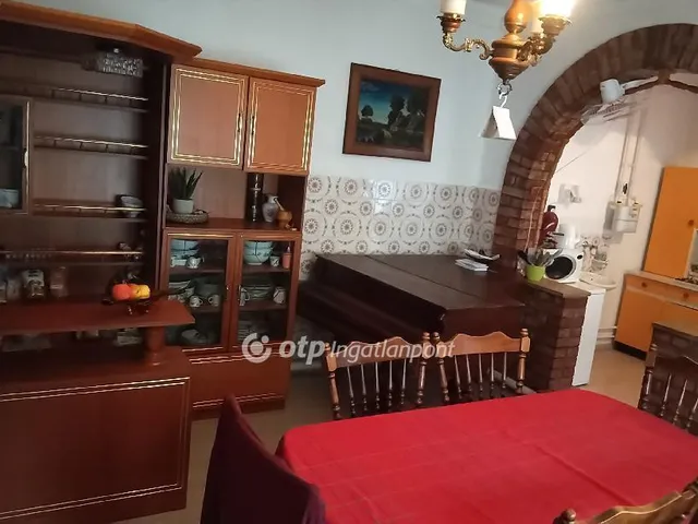 Eladó ház Berettyóújfalu 130 nm