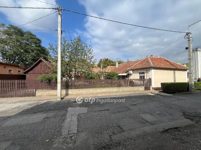 Eladó ház Berettyóújfalu 106 nm