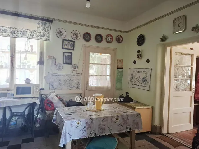 Eladó ház Biharkeresztes 72 nm