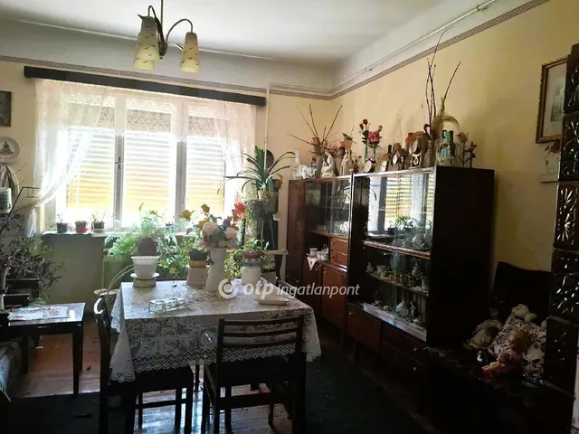 Eladó ház Biharkeresztes 72 nm