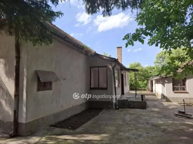 Eladó ház Biharkeresztes 75 nm