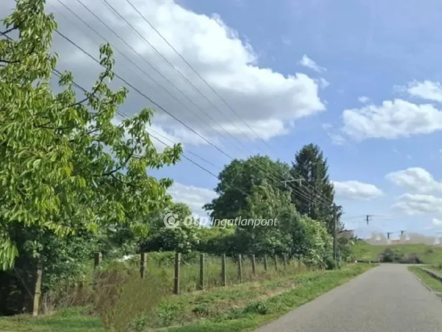 Eladó ház Biharkeresztes 75 nm